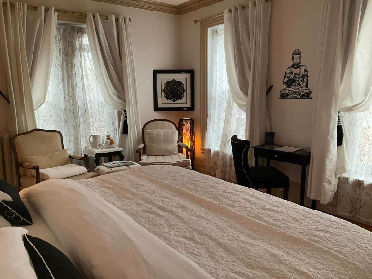 Ile De Garde B&B Sherbrooke Bagian luar foto