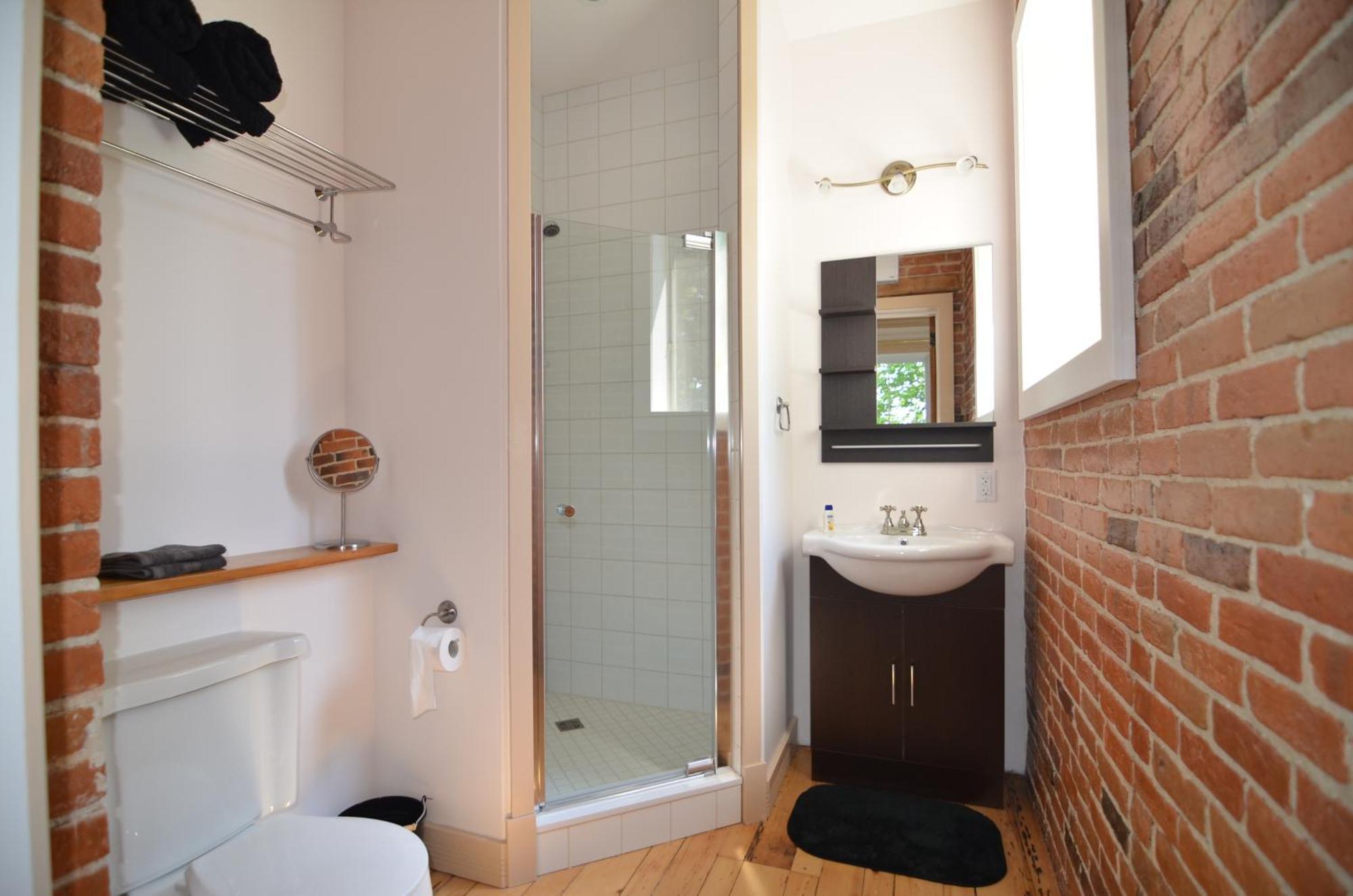 Ile De Garde B&B Sherbrooke Bagian luar foto