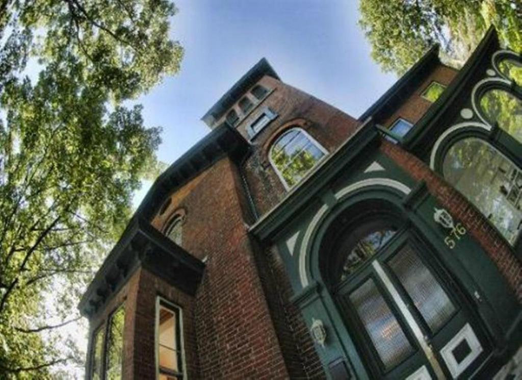 Ile De Garde B&B Sherbrooke Bagian luar foto