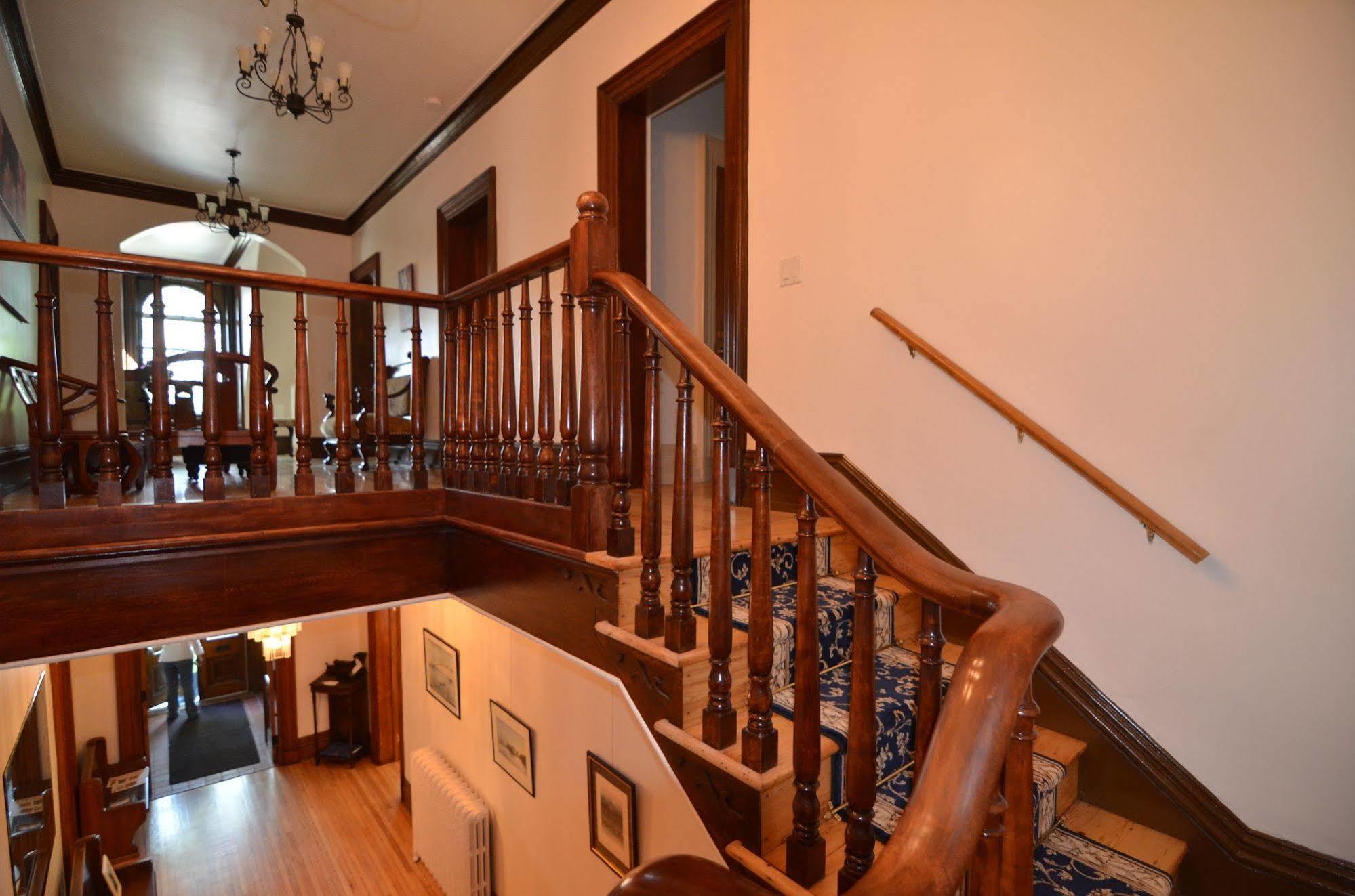 Ile De Garde B&B Sherbrooke Bagian luar foto